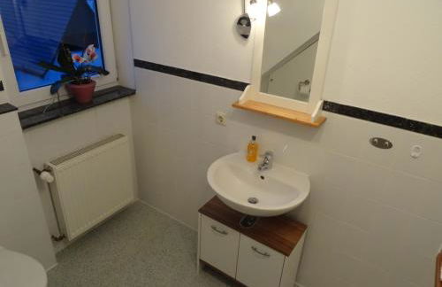 Ferienwohnung Strunz Backnang ruhig zentrumsnah & S-Bahn - Foto 8