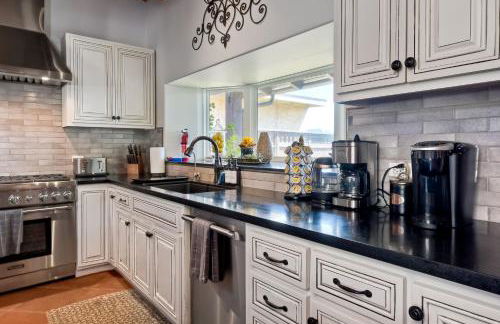 Walk To The Beach - Outdoor Dining - Spacious - Foto 12