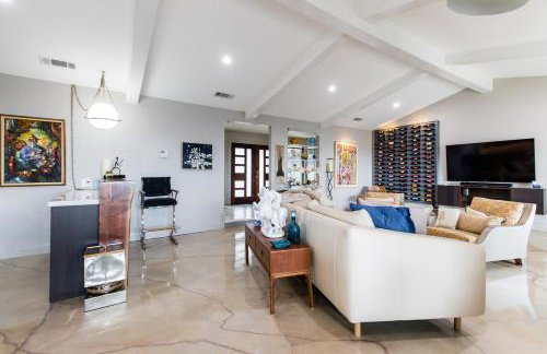 Luxe Dallas Estate Nearly Half Acre Skyline Views - Foto 11