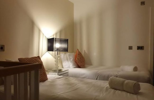 Contractor Bookers at Infinity Apartments - Foto 31