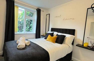 Luxury cozy 3 bed Apartment 5mins from city - free parking! - Foto 33