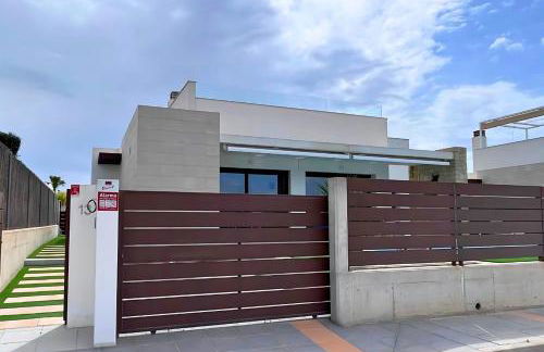 Modern villa with private pool at Golf Vistabella - Foto 44