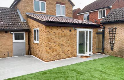 Cosy 4 bedroom holiday let Stevenage 22mins from London on the train - Foto 38