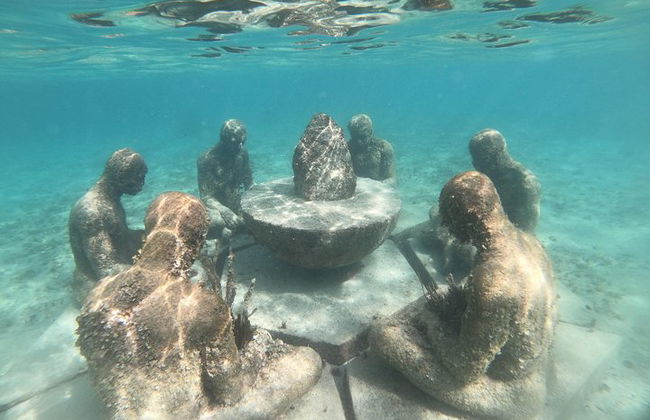 Erleben Sie dieses extreme Erlebnis, Speedboat-Tour & Schnorchel inklusive. - Foto 11