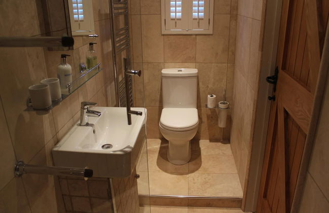 Lovely 1-bed Cottage in Rural Cowbeech Hailsham - Foto 3