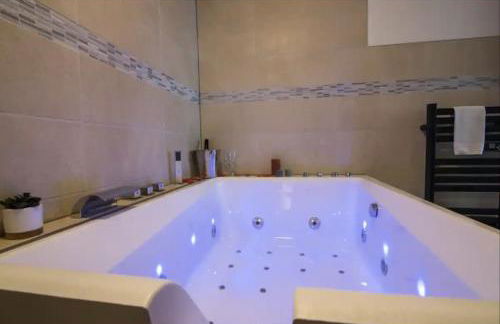 Balnéo & Confort, Tram, Parking - Foto 20