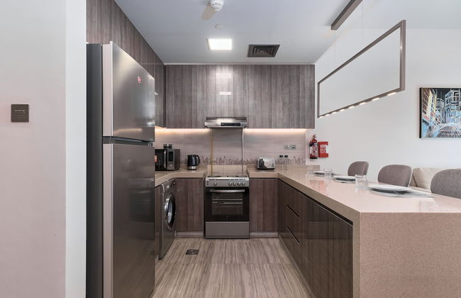 1BR view in a luxurious home - Photo 8