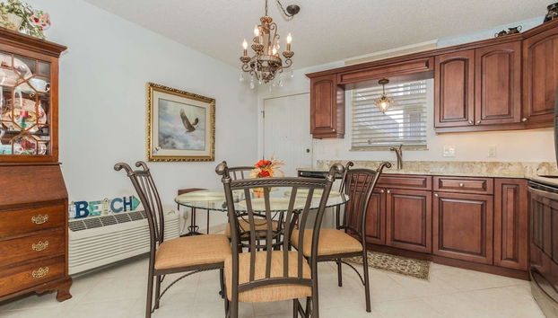 Restauration dans la chambre