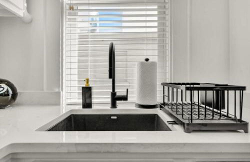 Charming Home Steps from Louisville Best Spots - Foto 13