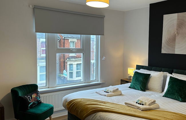 3 bed Chill Glouc With 3 Bedrooms and 1 Bathrooms - Photo 14