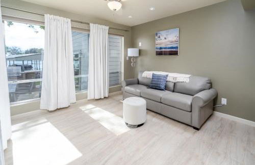 Waterfront Home and Concierge Services - Foto 25