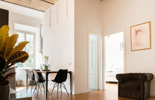 Domus Claudi Colosseum - Foto 1