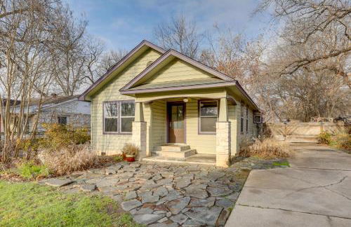 Pet-Friendly Austin Home with Private Yard and Deck! - Foto 2