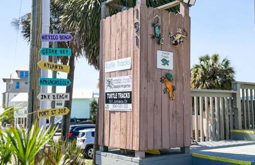 North Cape- Behing Trading Post - Pet Friendly - Foto 1