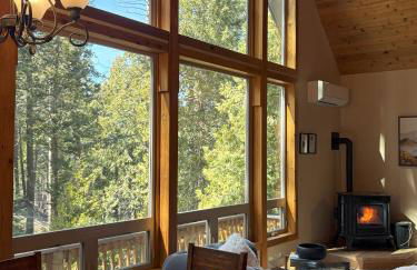 Lily of the Valley - Big Wall, Yosemite Day Use Reservations, Breakfast, Forest View and WiFi - Foto 4