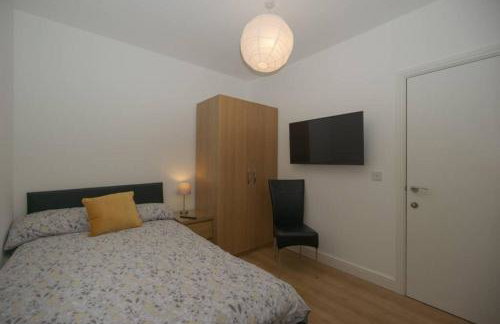 Town centre 4xbed 4xbath apartment - Photo 5