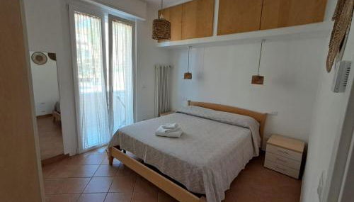 Le Dune 200m dal mare parcheggio gratis AC vicino alla Fiera di Rimini - Photo 4