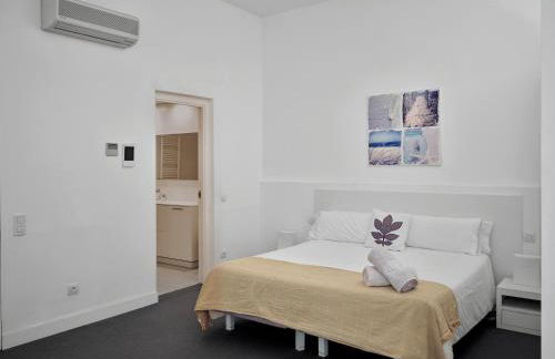 Villa in Sitges with Pool, Jacuzzi, BBQ, View, AC, 12Pax - Foto 22