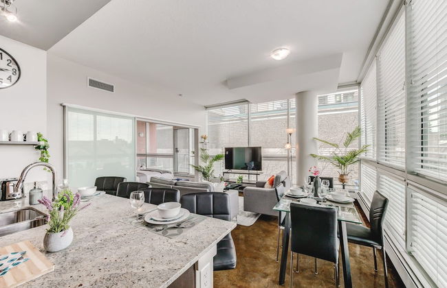 Luxury Condo Steps From Stampede Park - Photo 11