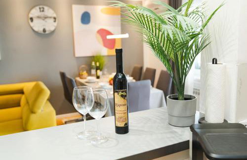 Casa de Dinca, 2 bedroom, big balcony, free parking zone - Foto 6