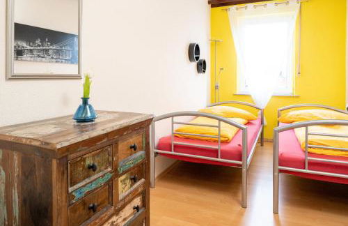 Art City-Studios Kassel 4 und 8, groß, modern, citynah, je 3 Schlafzimmer, kostenfreie Parkplätze, Süd-Balkons, ruhig, Herkulesblick - Foto 53