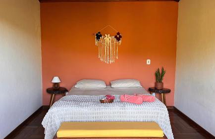 Refúgio em Macacos para até 12 hóspedes com piscina aquecida, 5 suítes e riacho - Foto 21