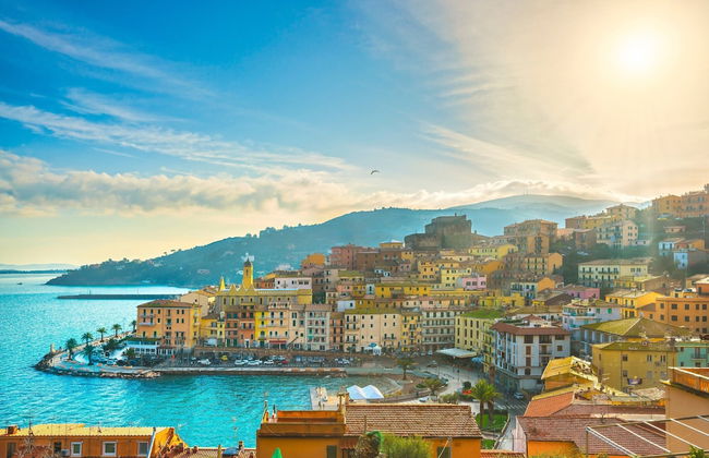 Bright Home With Wonderful Sea View - Photo 17