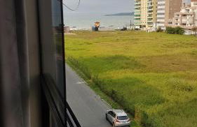 Novo Lar England Quadra Mar Meia Praia - Foto 4