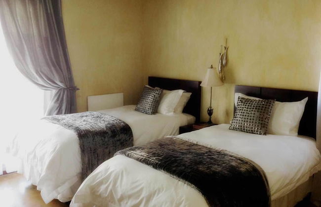 Fox and Squirrel - Foto 9