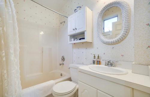 The Porch House Located in Historic Village - Foto 20