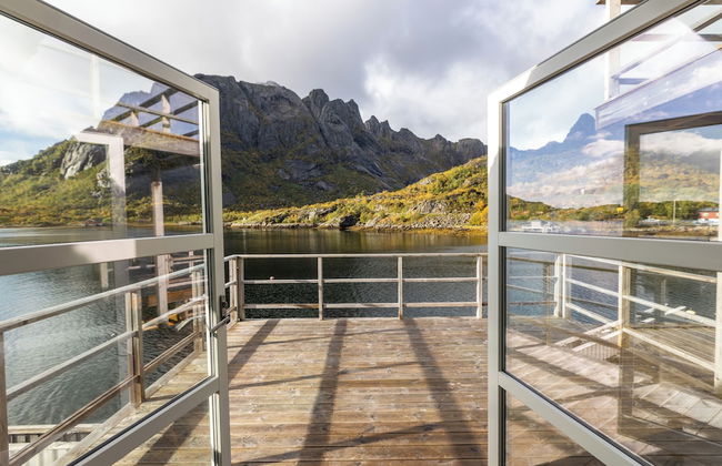Lofoten Apartments - Photo 15