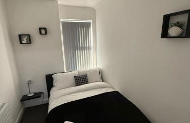 Rems 3bed apartment with games for fun, close to gym and garden view - Foto 6