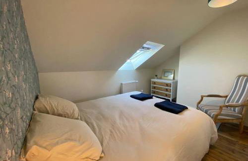 Maison de Charme - 4 Chambres - Courette & Parking Gratuit - Foto 40