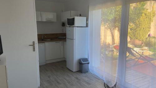 Studio terrasse avec piscine - Foto 2