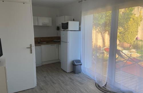 Studio terrasse avec piscine - Foto 2