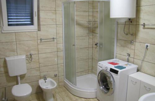 Holiday House Fantasy With Pool - Foto 23