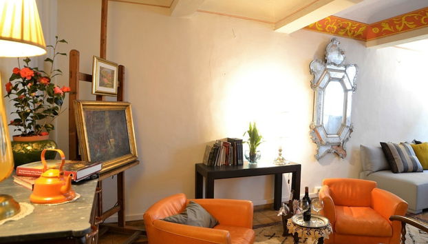 Coin salon dans le hall