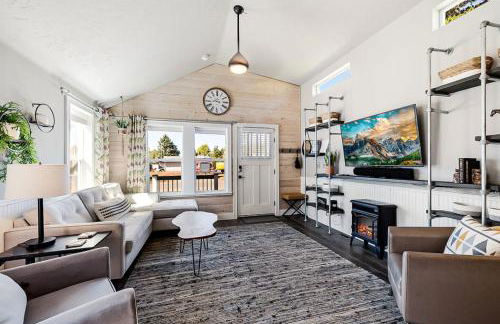 Sweet Seaview Home Near Beach and Trailhead! - Foto 2