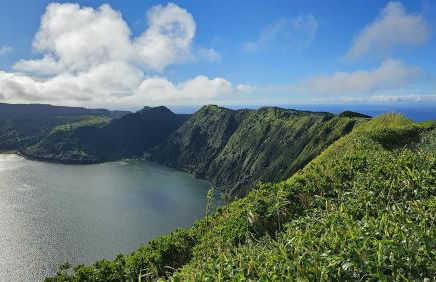 Seaview Villa with Heated Private Pool - Photo 38