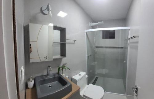 Casa da Sil com garagem, ar, wifi, perto Expocentro - Foto 12