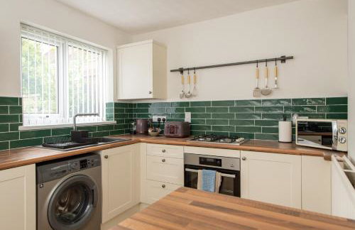 Stunning two bedroom house close to Durham and A1 - Photo 11
