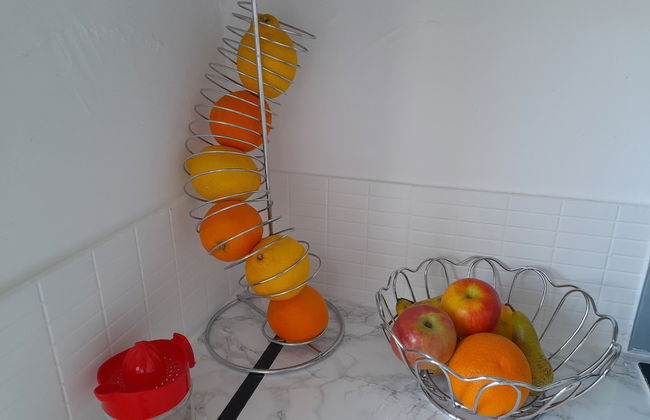 Whole Apartment With Balcony, Breakfast & Parking - Foto 18