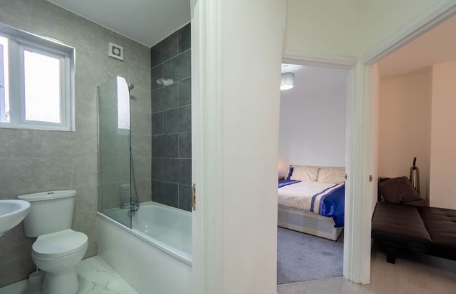 2 Bedroom Ground Floor Apartment - Foto 9