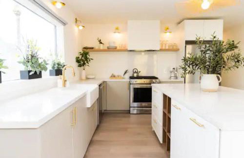 Bright, Spacious 4 BD in the Heart of Little Italy - Foto 10