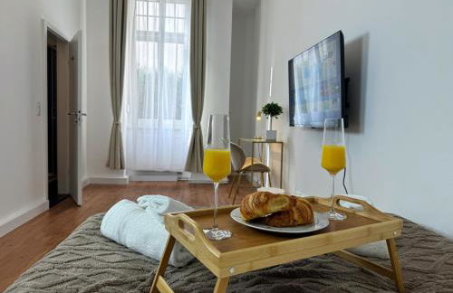 HolidayHome Apartments l Spacious Luxury Apartment in Prenzlauer Berg - Photo 39