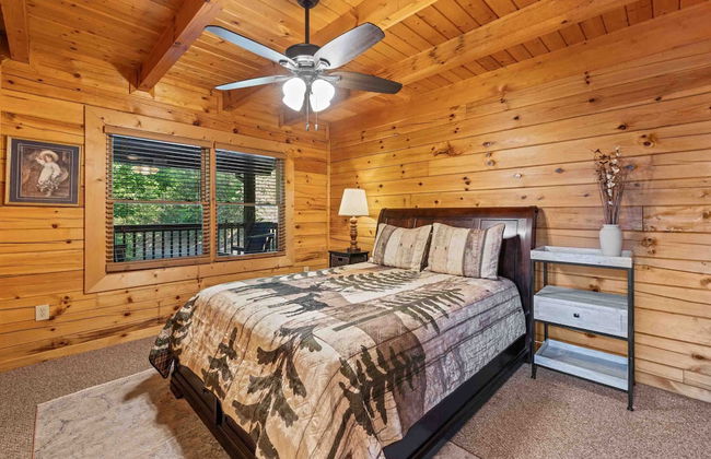 Rustic 3br Cabin Near Lake w/ Hot Tub! - Foto 2