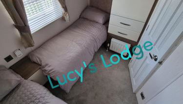 Lucy's Lodge - Photo 4