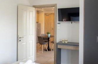 Anais Apartments - Photo 17