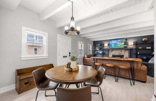 NEW Calle De Santiago in the Heart of Pensacola! - Foto 10