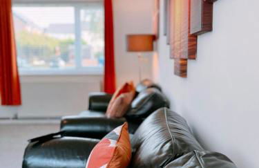 Modern 3-bed house with parking - Chorley Near M61 - Foto 36